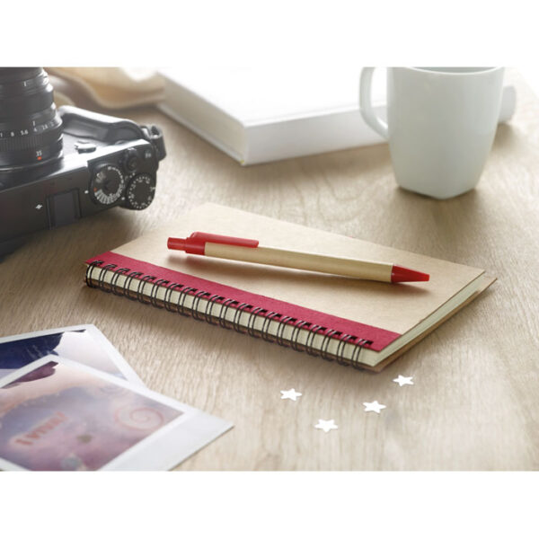 Libreta ecológica reciclada SONORA PLUS con bolígrafo a juego