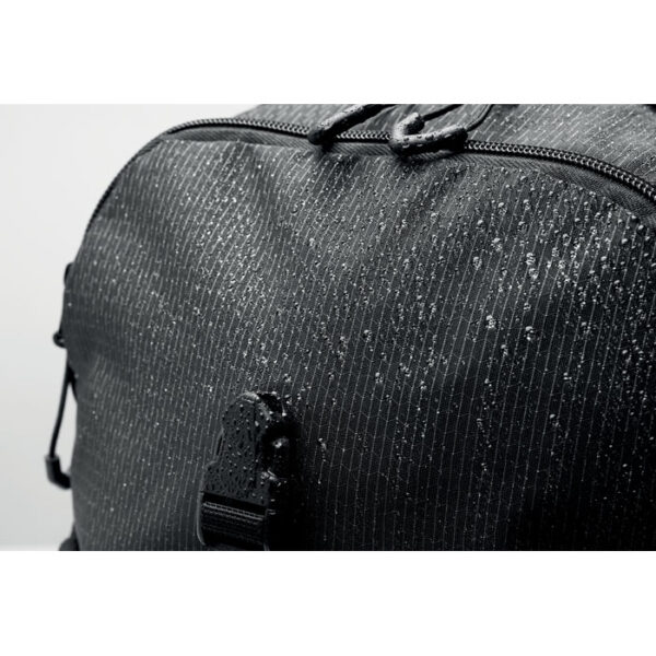 Mochila urbana personalizada Bagga con tirantes acolchados y banda reflectante