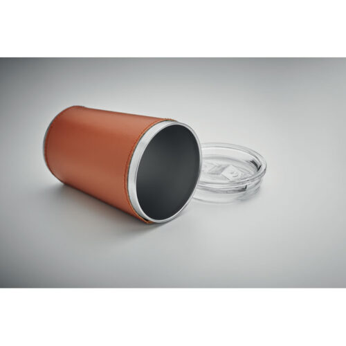 Vaso TUMLADO de acero reciclado con funda negra y tapa antifugas