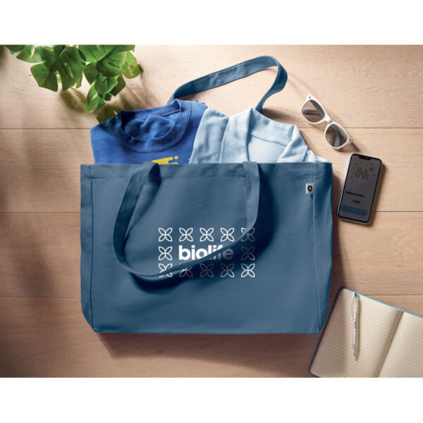 Bolso de compras reciclado COLOURED de canvas con asas largas y fuelle, ideal para ferias, tiendas eco y campañas promocionales sostenibles