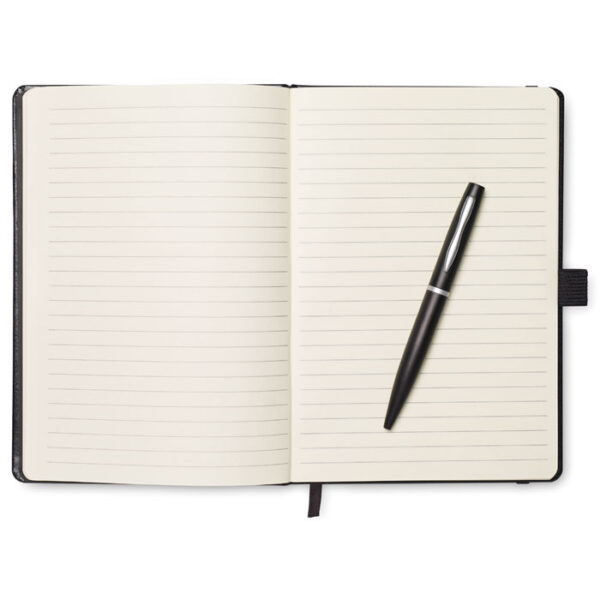 Libreta promocional económica NOTAPLUS con tapa rígida y bolígrafo