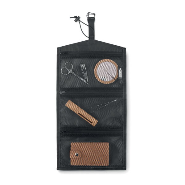 Organizador de viaje personalizado TRAVELI plegable y colgable de RPET reciclado
