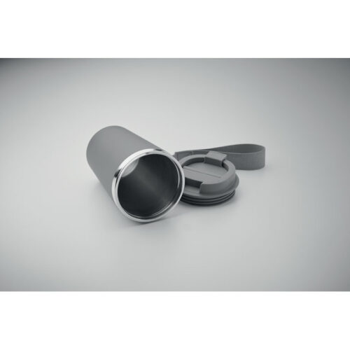 Vaso térmico TOPAZ de 350 ml con tapa segura, correa de RPET y acabado ecológico, ideal como regalo corporativo sostenible.