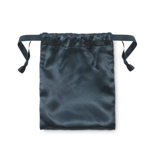 Antifaz negro de poliéster con estuche de satén, ideal para viajes y descanso personalizado