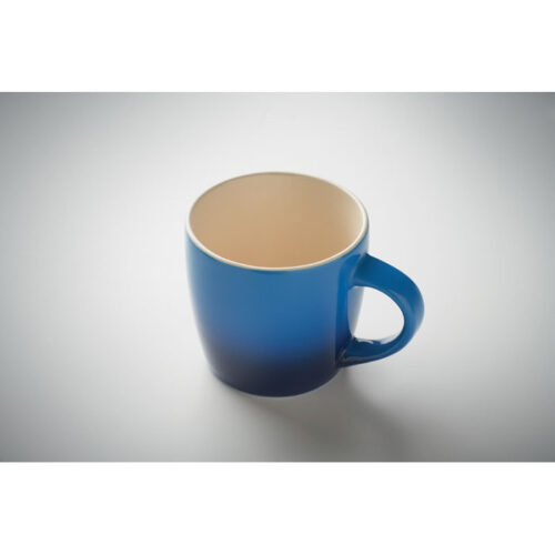 Taza de cerámica personalizada con degradado PEZE de 300 ml y diseño moderno.