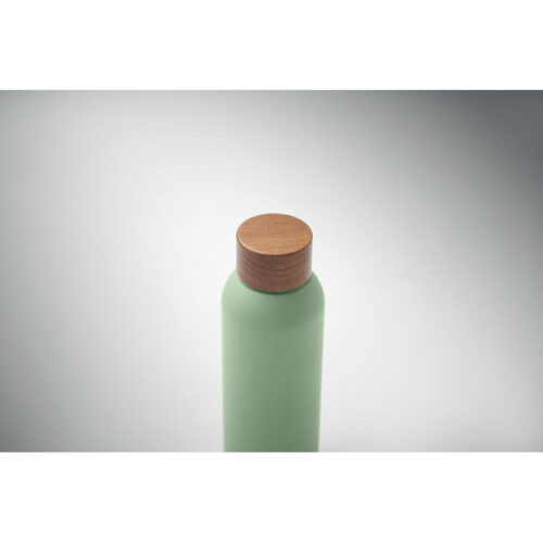 Botella acero inoxidable con madera de acacia y acabado suave, diseño ecológico para regalos corporativos y uso diario.
