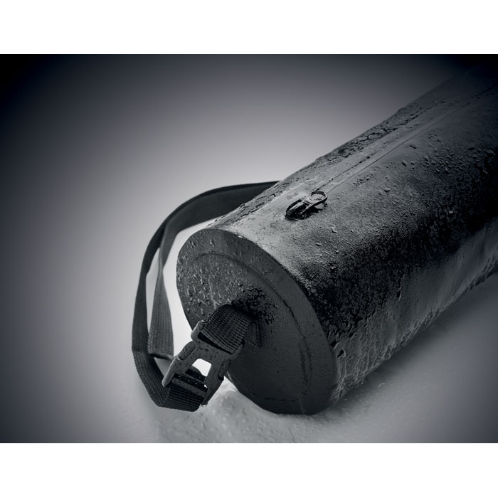 Bolso deportivo BRENNA SMALL negro de RPET 300D con tirantes desmontables