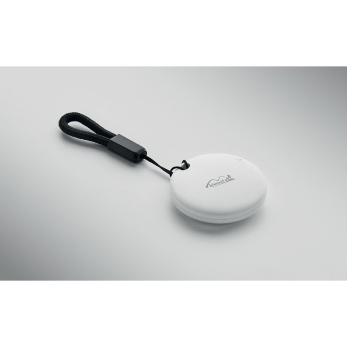 Localizador MiLi Life Tag Duo personalizado con logo corporativo mediante grabado láser